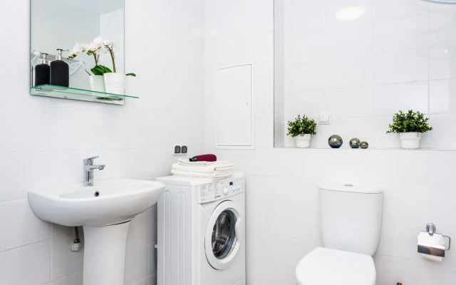 Good House (Гуд Хаус) на улице Космонавтов 11А