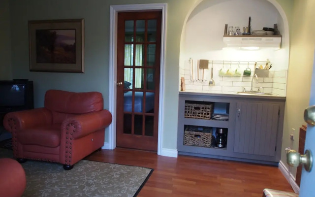 Woodside Inn