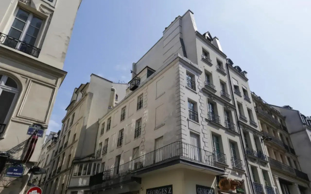 Louvre Duplex