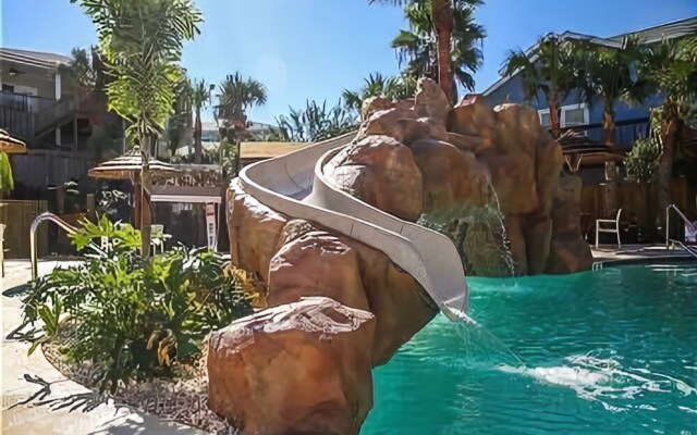 Beachside Getaway - 3 Br Condo