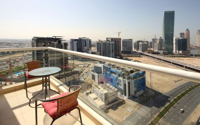 2 Bedroom Apartment in Mayfair Tower