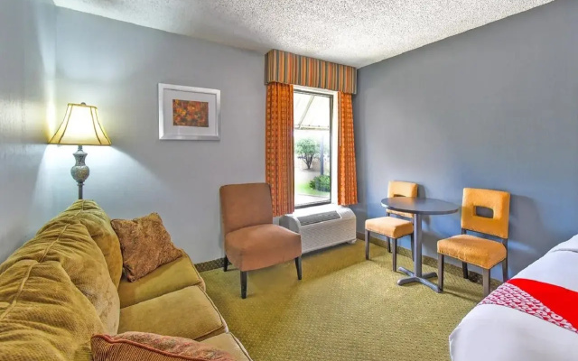OYO Hotel Texarkana Trinity AR Hwy I-30