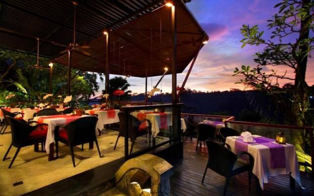 Petit Hotel Bali