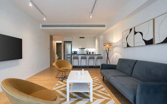 LIV Athinum 1 - Luxury Apartment 1C
