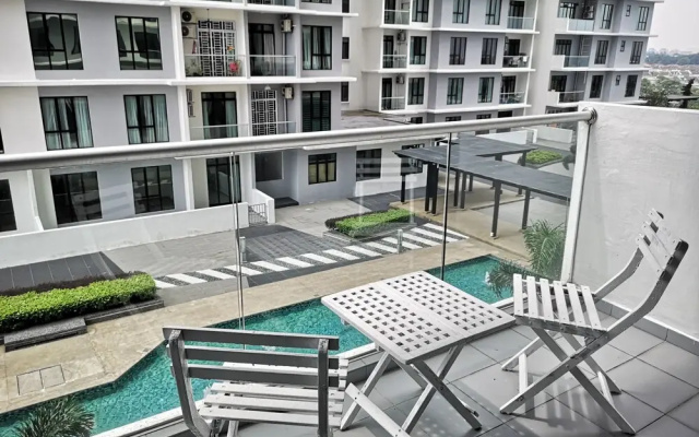 The Platino by YOYO Homestay