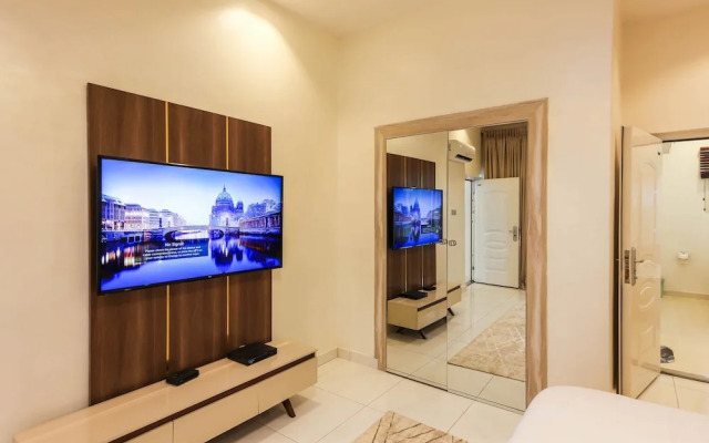 George Residence Osapa