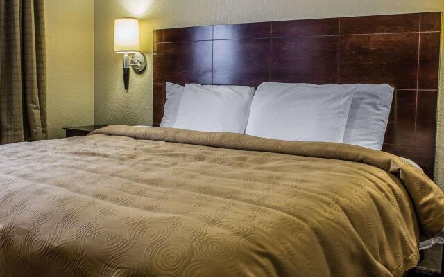 MainStay Suites Coralville - Iowa City