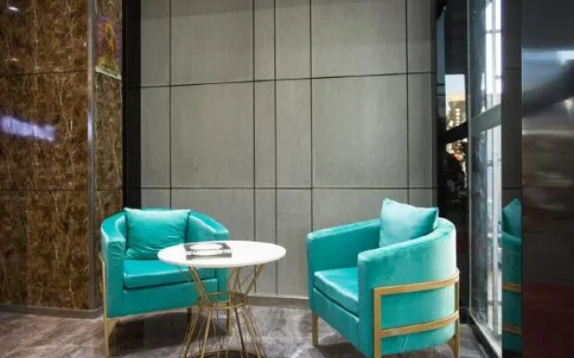 Durian Canday Hotel (Pizhou Wanxing Commercial Street Store)