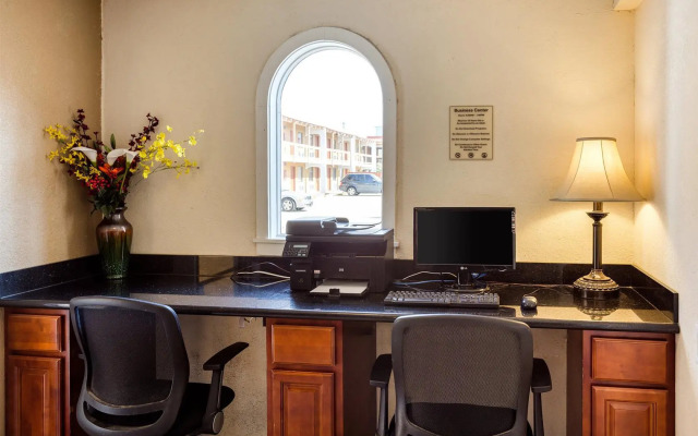 Rodeway Inn & Suites New Orleans