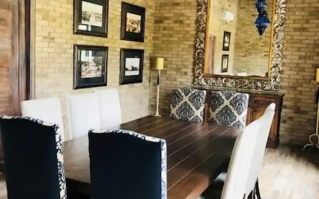 Luxury Apartment 3Br 2 Bath Ocean View
