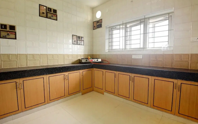 Fabhotel Darshan Adobe