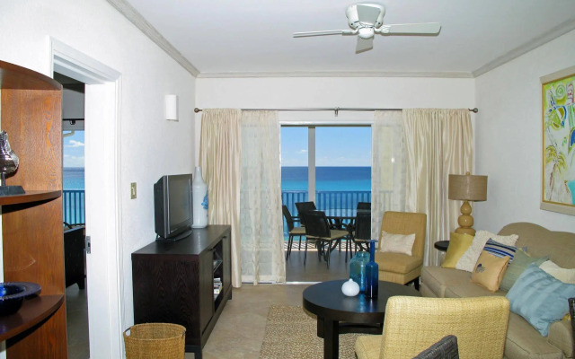 Maxwell Beach Villas