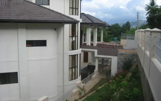 Alpha Homes - Mountain Views