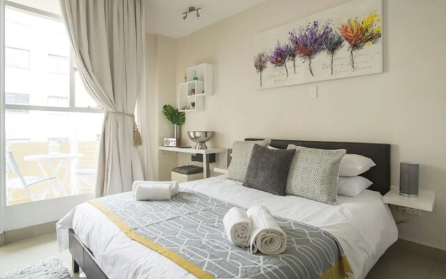 Cape Sky Studio Apartment Near Cticc and V&A Waterfront