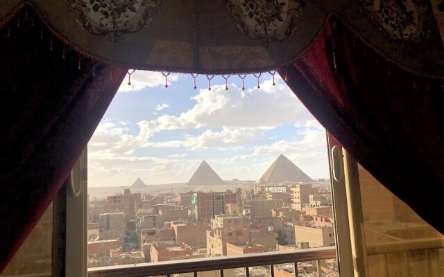 Magic Pyramids View Accommodation