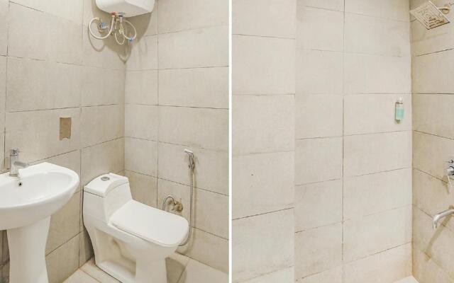 FabHotel Noida Grand