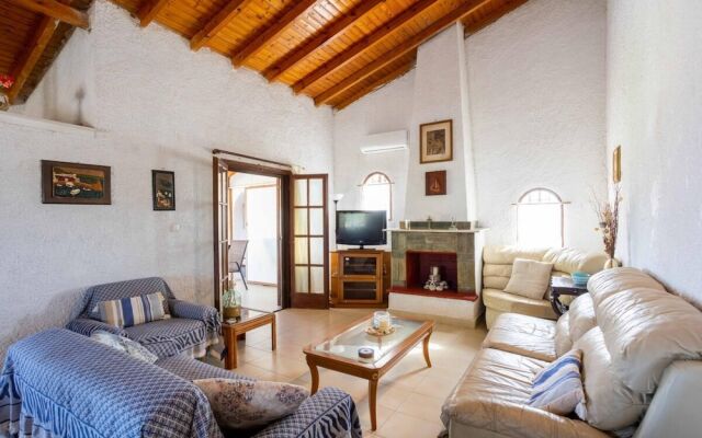 Seaside Retreat for Families and Pets