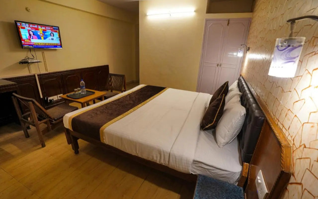 Hotel Atithi Mall Road