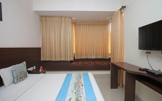 OYO 9617 Hotel PC Residency