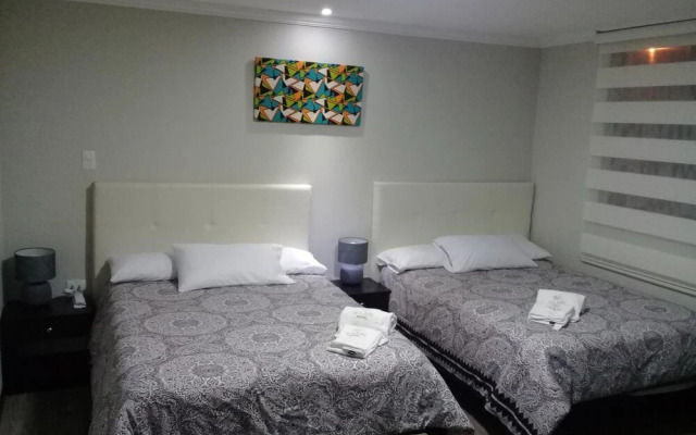 Illari Hotel