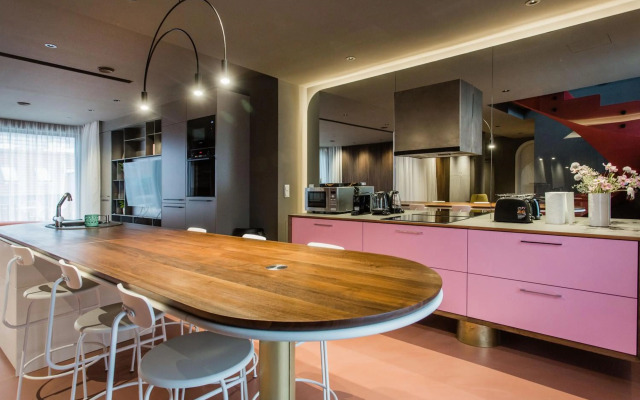 K52 luxury 4BDRM 4BTHRM apartment