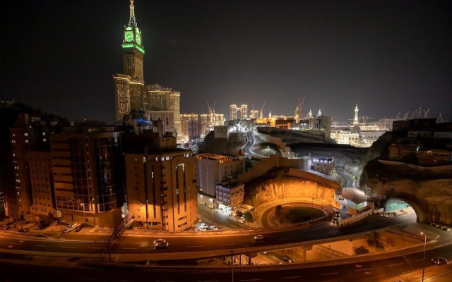 Nour Manazel Alkeram Hotel