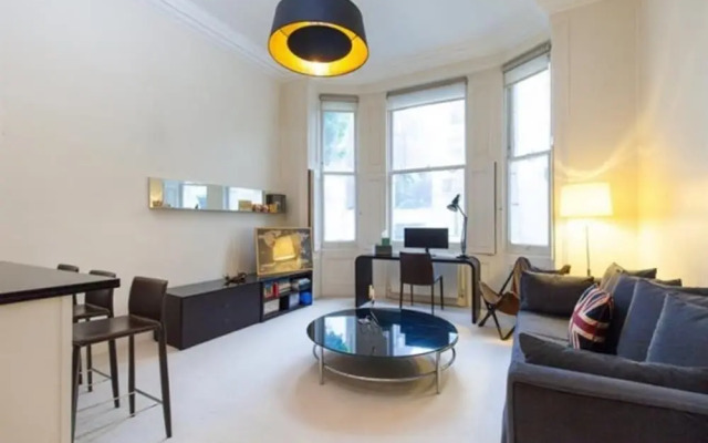Eson2 - The Dawson Place in Notting Hill