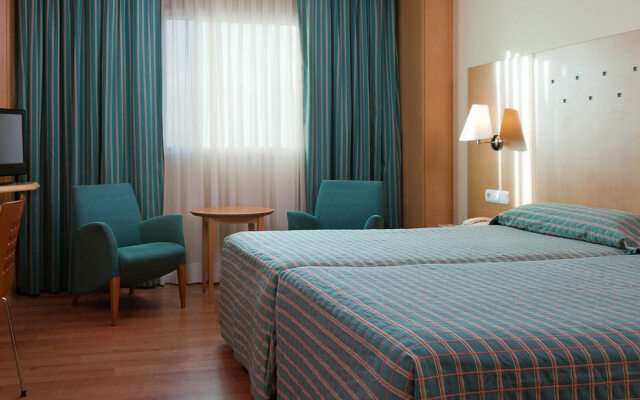 Отель Puerta Santander