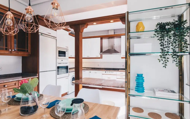 Zumalakarregi Apart. by People Rentals