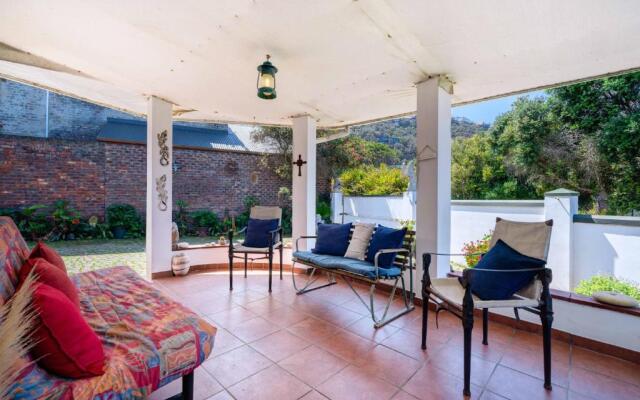 O So Kozi (Adults Only)