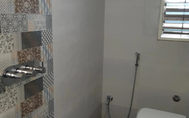 Hotel Pushpak Satara