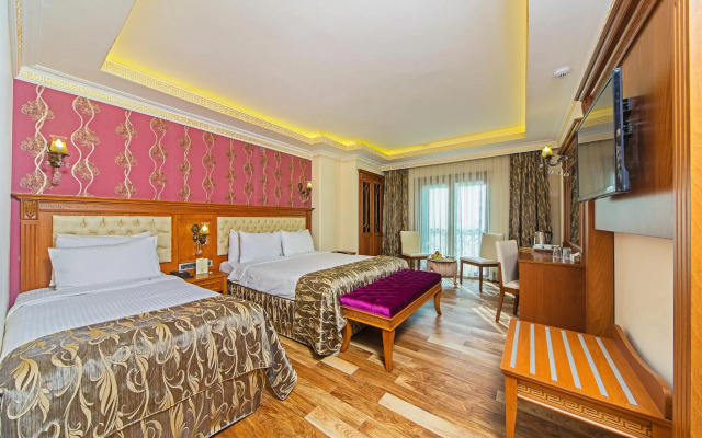 Lausos Palace Hotel