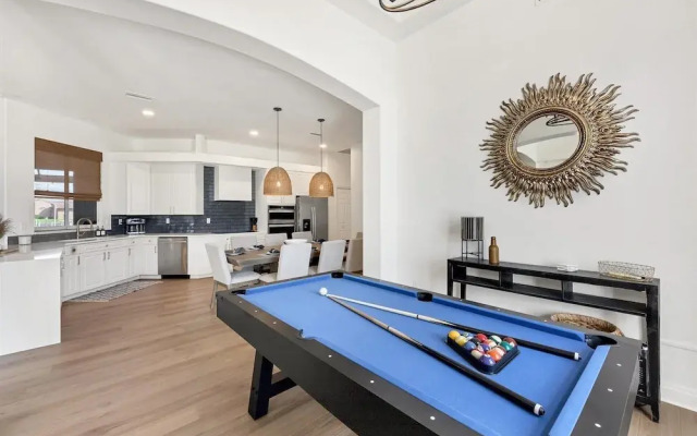 228 Freeport Court