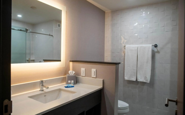 Holiday Inn Express & Suites Tijuana Otay by IHG