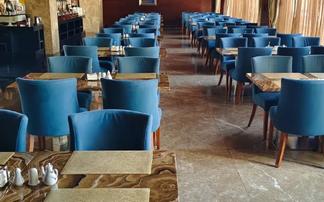 Baiyin Renan Hotel