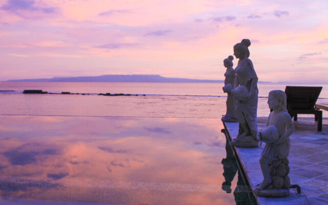 Sea Breeze Candidasa