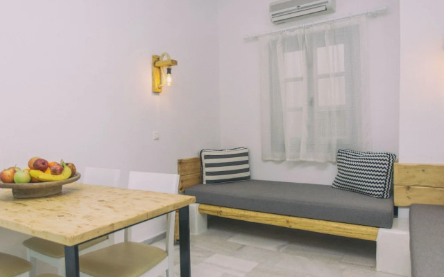 Astra Apartments & Studios