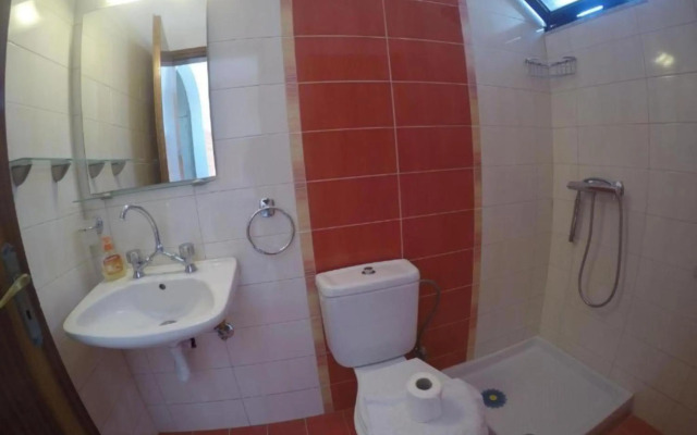 Yiannis Apartments