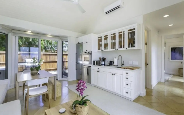 Hale Nanea 1 Bedroom Home by RedAwning