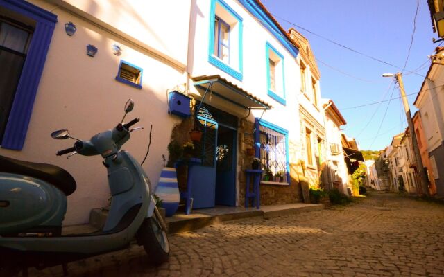 Ayvalik Moda Pansiyon