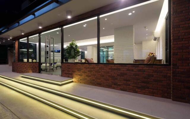 Deep Blue Z10 Pattaya