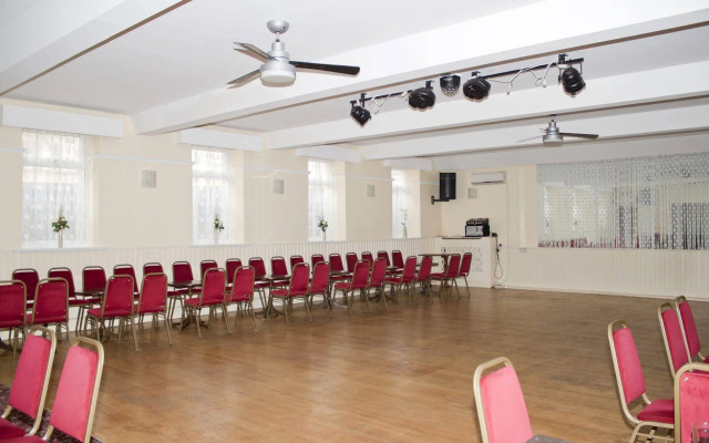 Cavendish Hotel