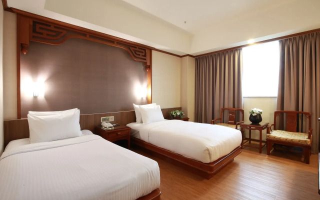Highness Hotel