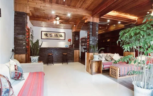 Highpark Riverview Inn