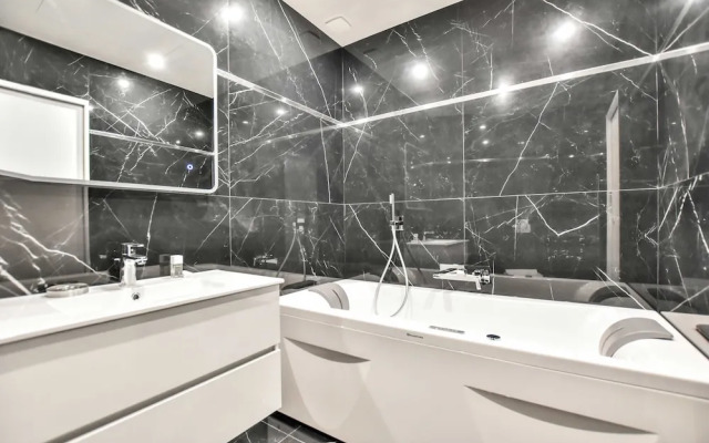 Chic Studio w/ Jacuzzi - 2P - Near Palais Garnier