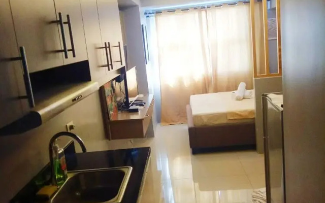 21 Flr Highrise And Seaview Near Ayala
