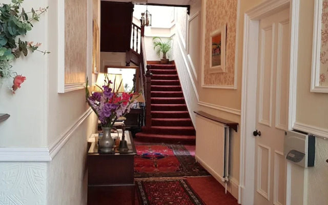 Arden House