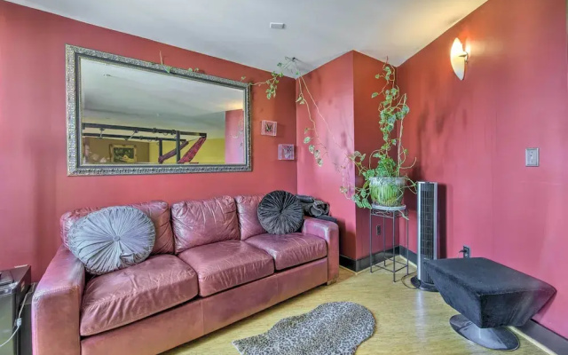 Cozy Emeryville Studio, Near Beaches & Parks!