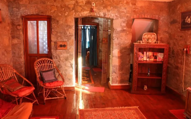 The Mapple Cottage