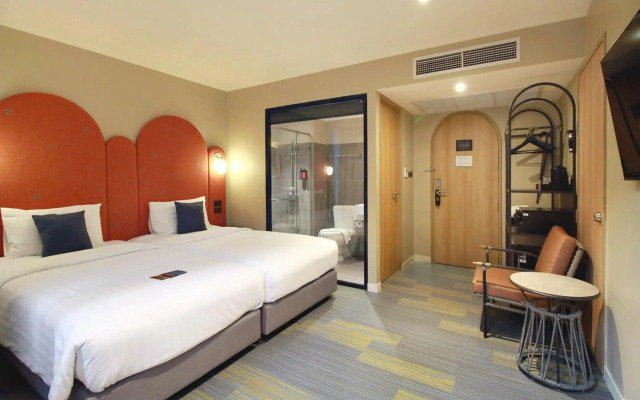 FX Hotel Metrolink Makkasan